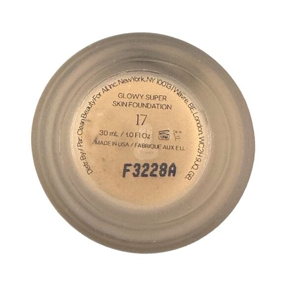 Saie Glowy Super Skin Lightweight Luminous Foundation - Shade 17 - 1.0 fl oz - Picture 6 of 6